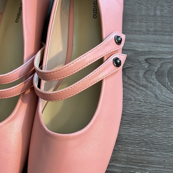 NEW C Paravano Pink Ballet Flats with Mary Jane Design size 41 or 10 - Picture 4 of 7